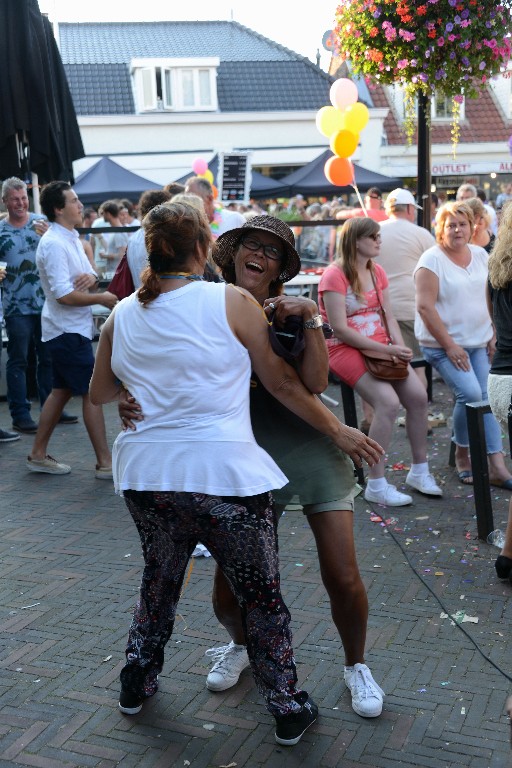 ../Images/Zomercarnaval Noordwijkerhout 2016 364.jpg